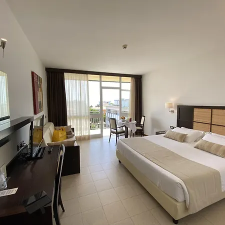 Palace Regina ホテル 4*