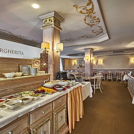 Hotel Palace Regina 4*