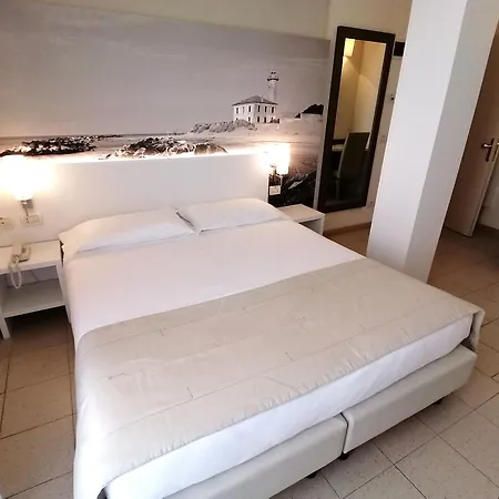 Szálloda Palace Regina 4*