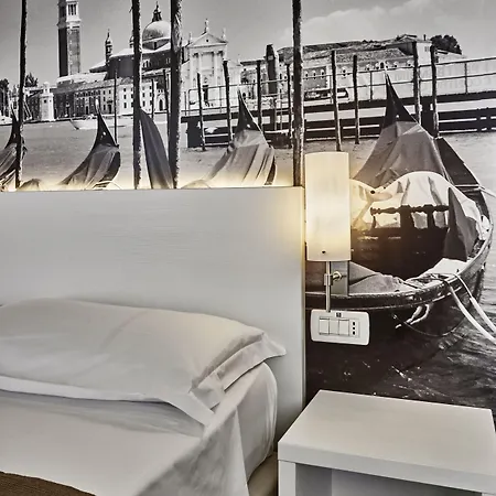 Palace Regina Μπιμπιόνε