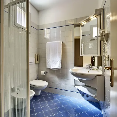 Palace Regina 4* Μπιμπιόνε