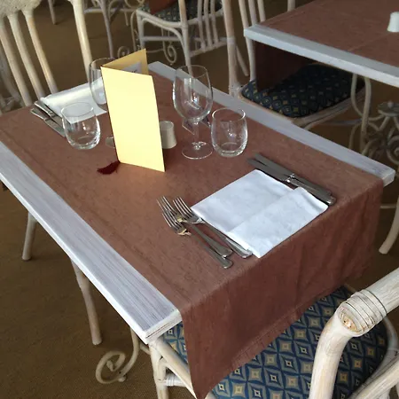 Palace Regina Ξενοδοχείο 4*