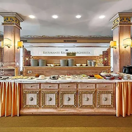 Palace Regina Отель