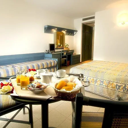 Palace Regina Ξενοδοχείο Μπιμπιόνε