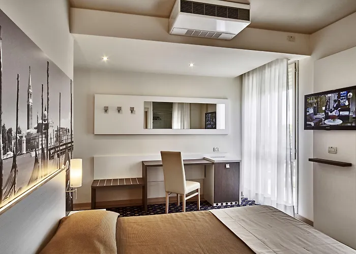 Hotel Palace Regina 4*