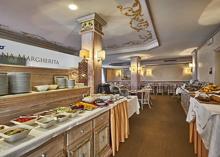 Szálloda Palace Regina 4*