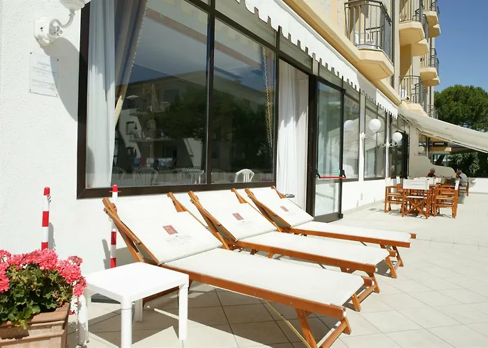 Palace Regina Szálloda 4*